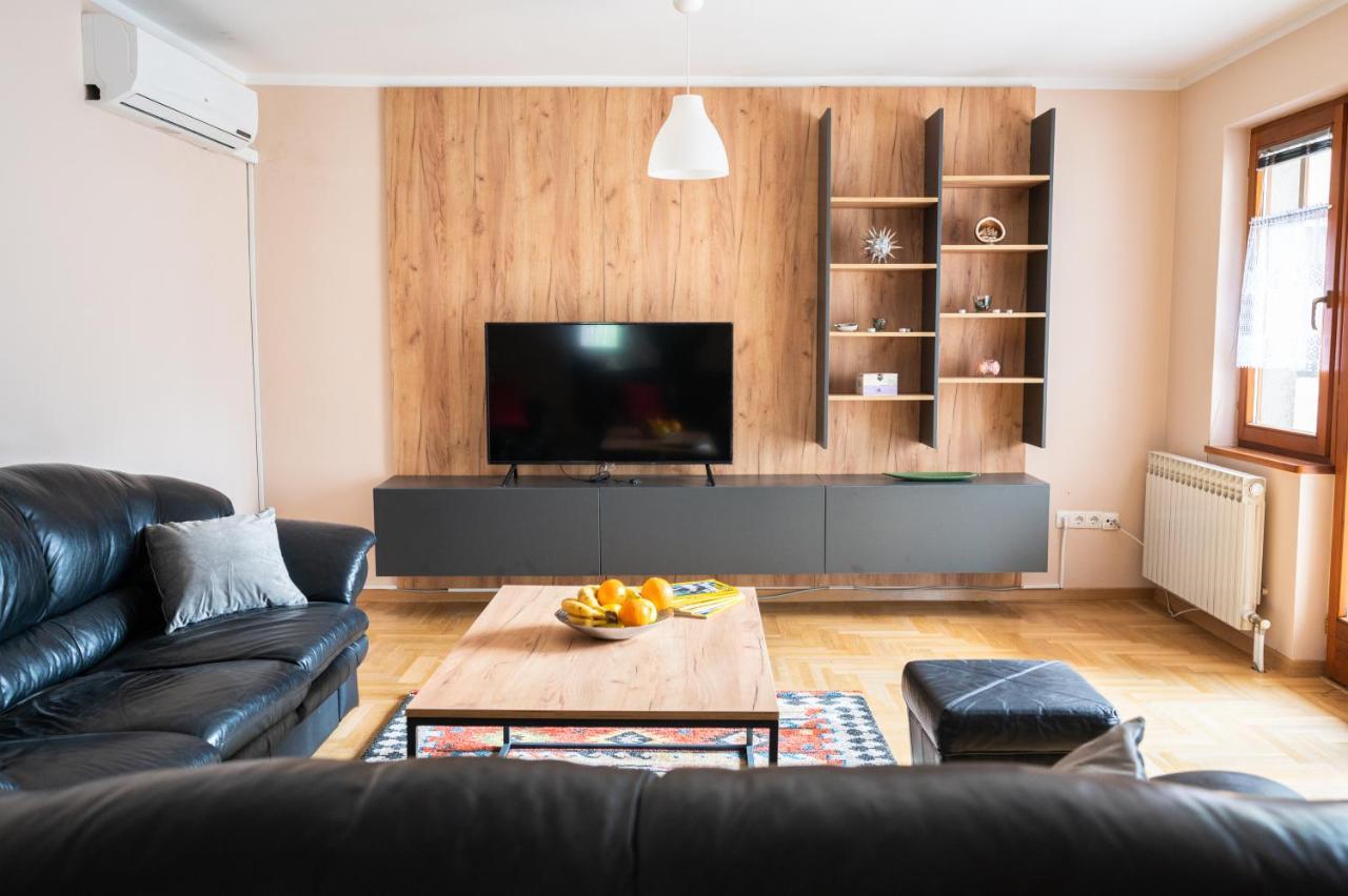 Duplex Apartment For Up To 12 People- Old Town SJJ Esterno foto