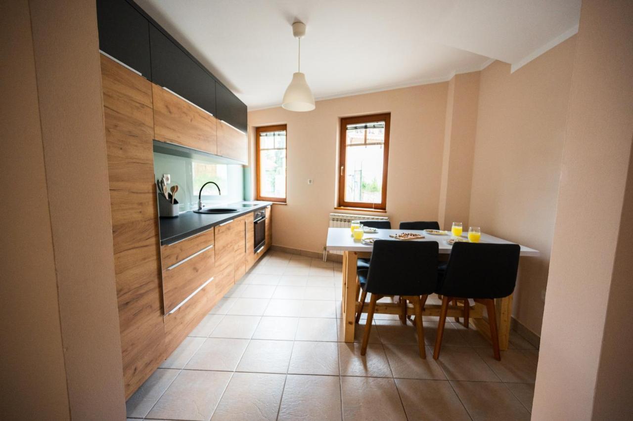 Duplex Apartment For Up To 12 People- Old Town SJJ Esterno foto